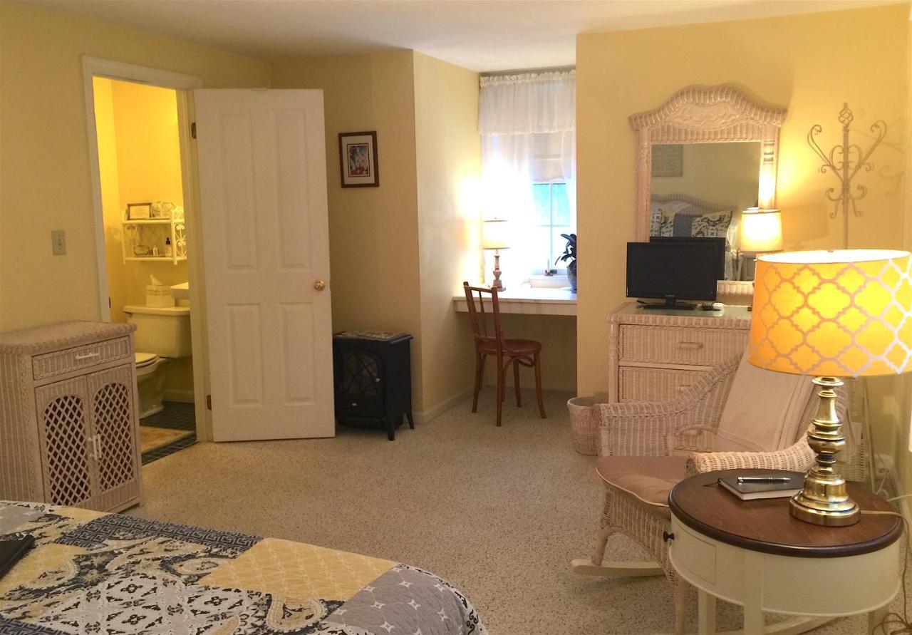 The Lancaster Bed And Breakfast Fertility Eksteriør bilde